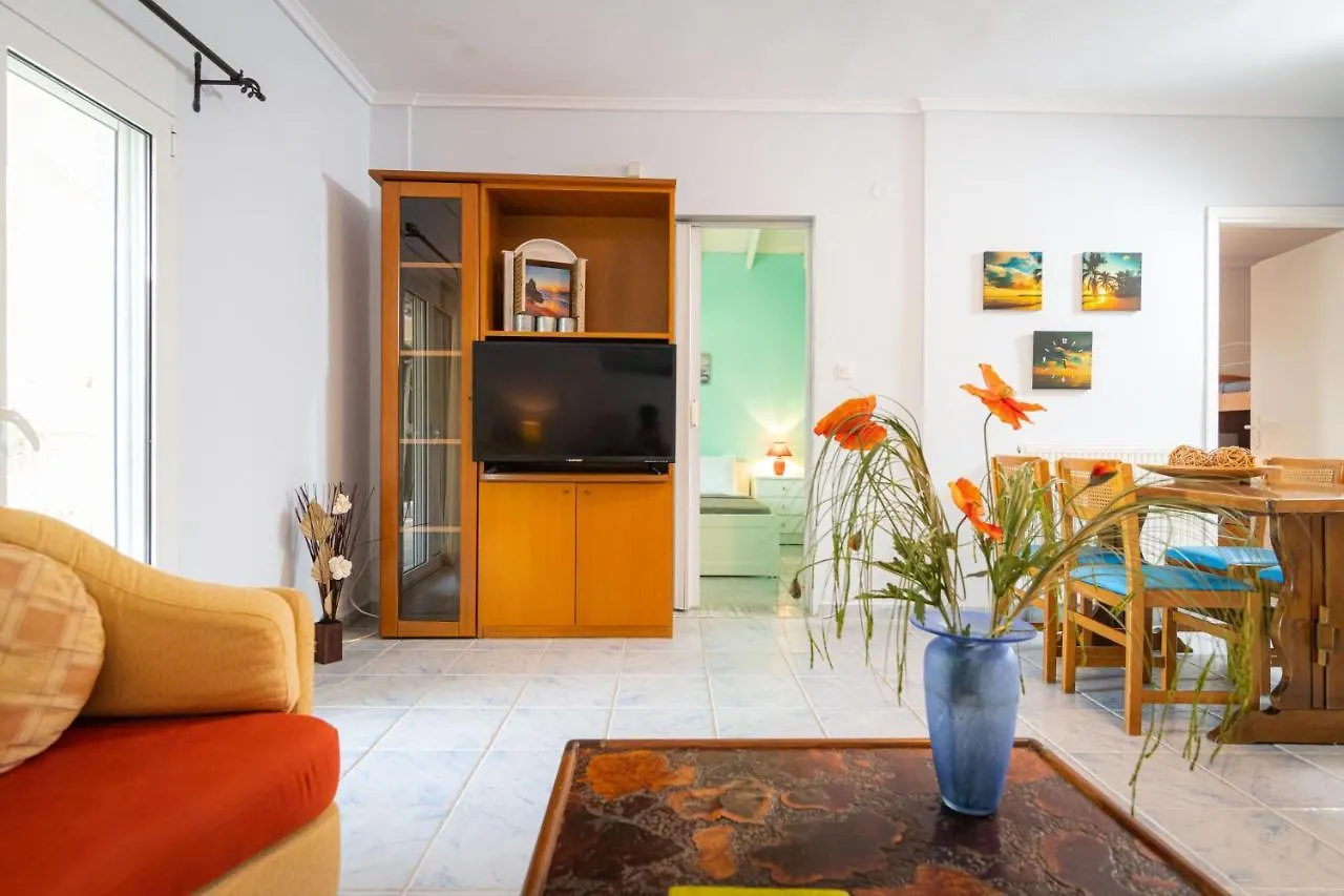 F & B Summer Collection - Paliouri Apartment
