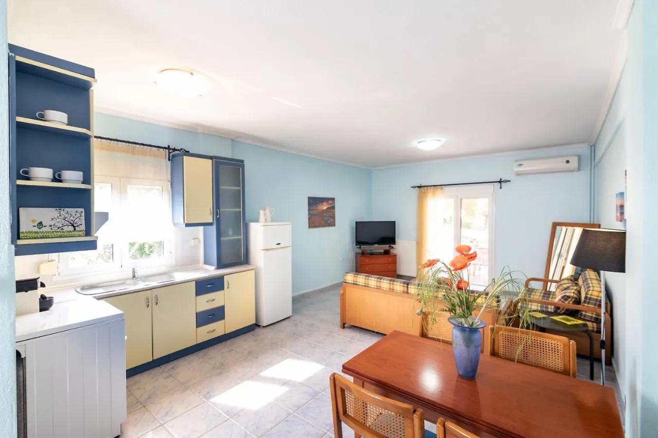 F & B Summer Collection - Paliouri Apartment