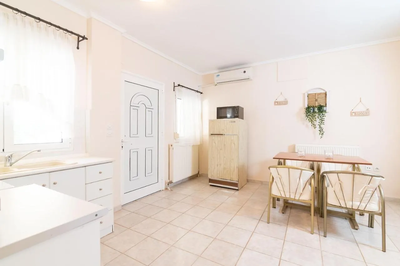 F & B Summer Collection - Paliouri Apartment