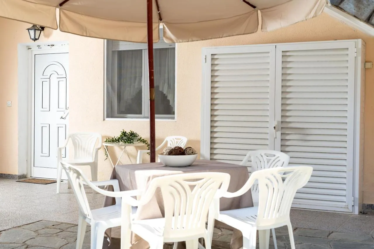 Apartment F & B Summer Collection - Paliouri