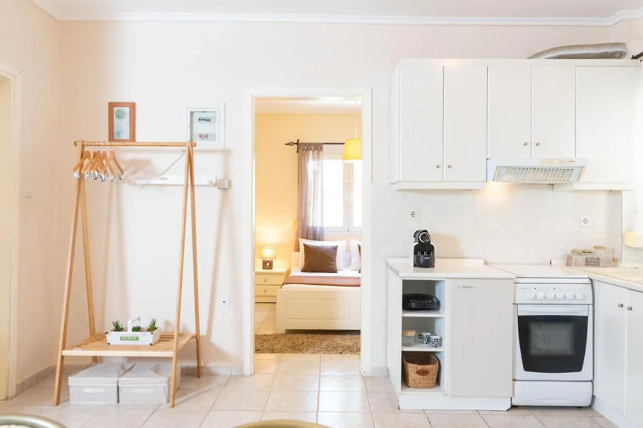 F & B Summer Collection - Paliouri Apartment
